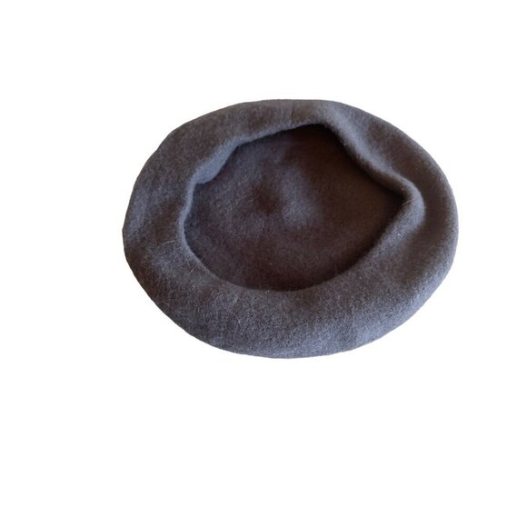 Wool French Beret In Classic Gray For Adults - Picture 3 of 4
